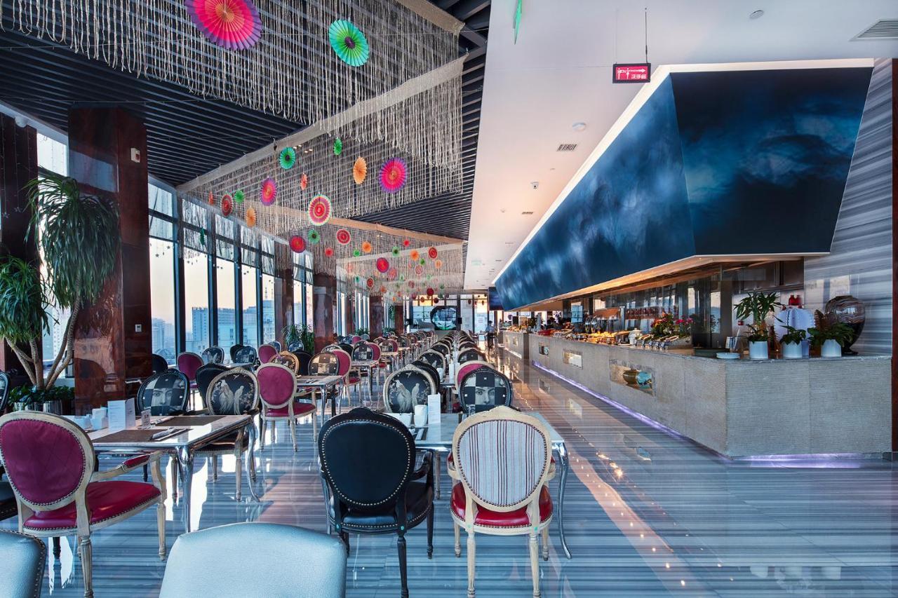 Christian'S Hotel Luoyang Лоян Экстерьер фото